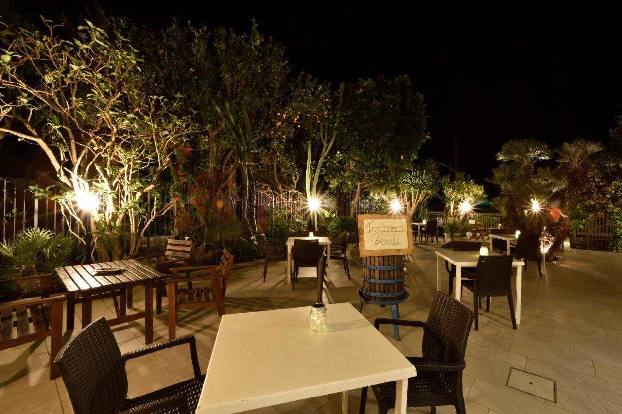 Hotel Villa Giulia Laigueglia Esterno foto